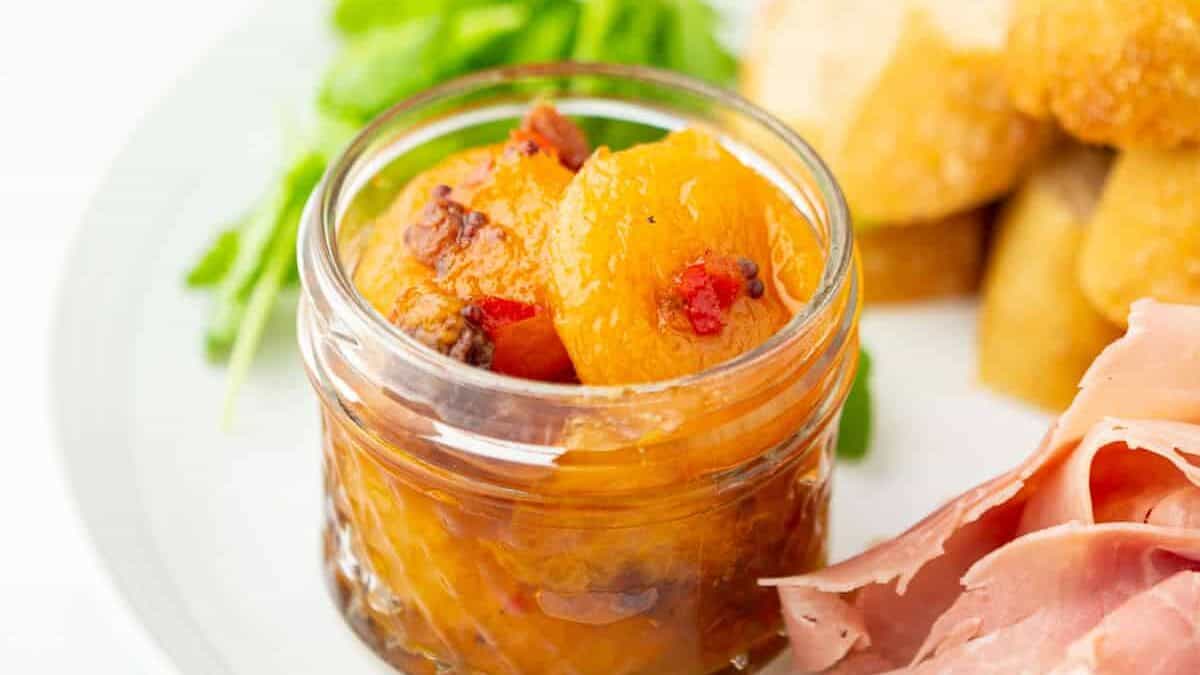 Bright orange dried fruit chutney recipe