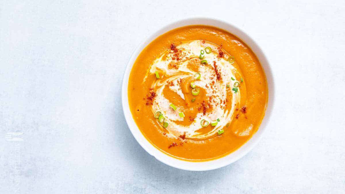 Red pepper soup